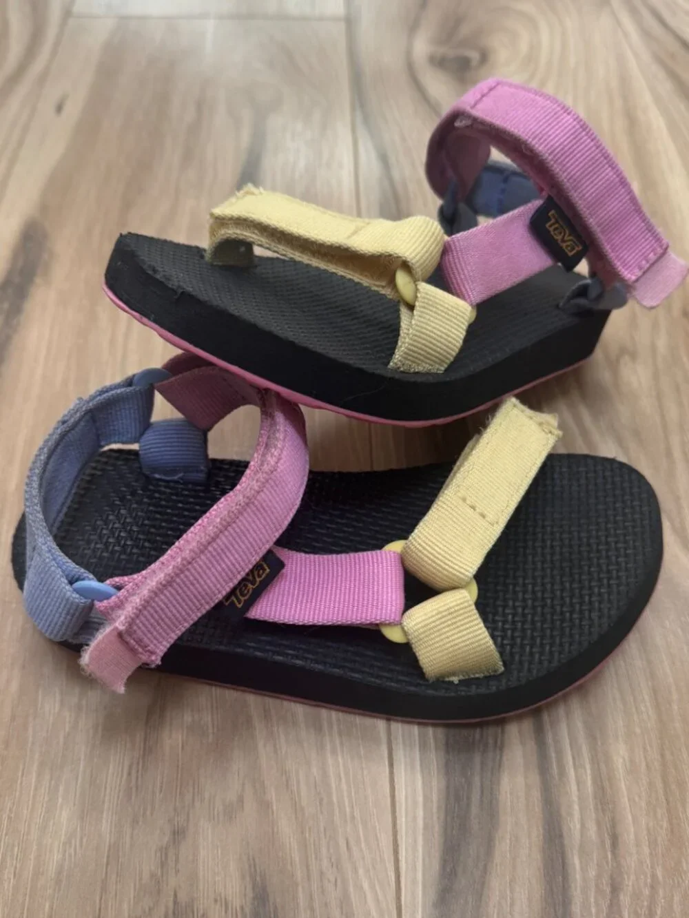 Teva Little Girls Universal Original Hook & Loop Sandals Waterproof 11 US/28 EU